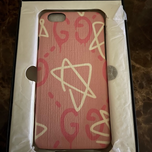 Gucci Authentic IPhone 6 case with box - Picture 3 of 9